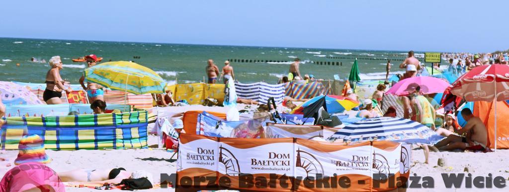 Apartamenty Dom Baltycki Wicie  Oda fotoğraf